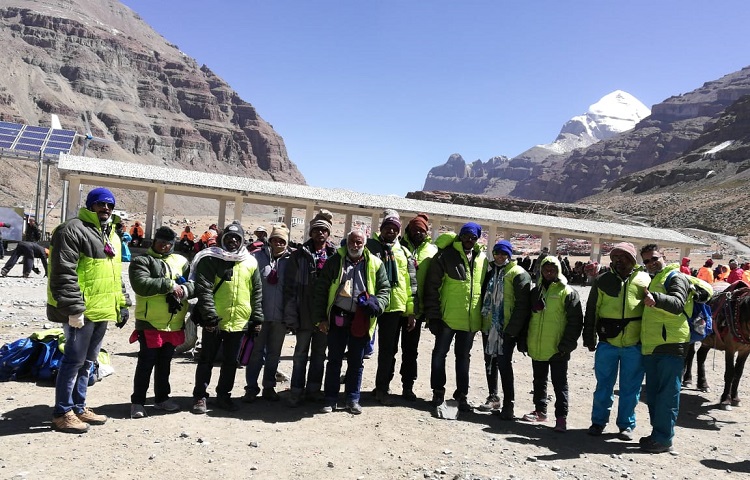 kailash tour by leaf holiday